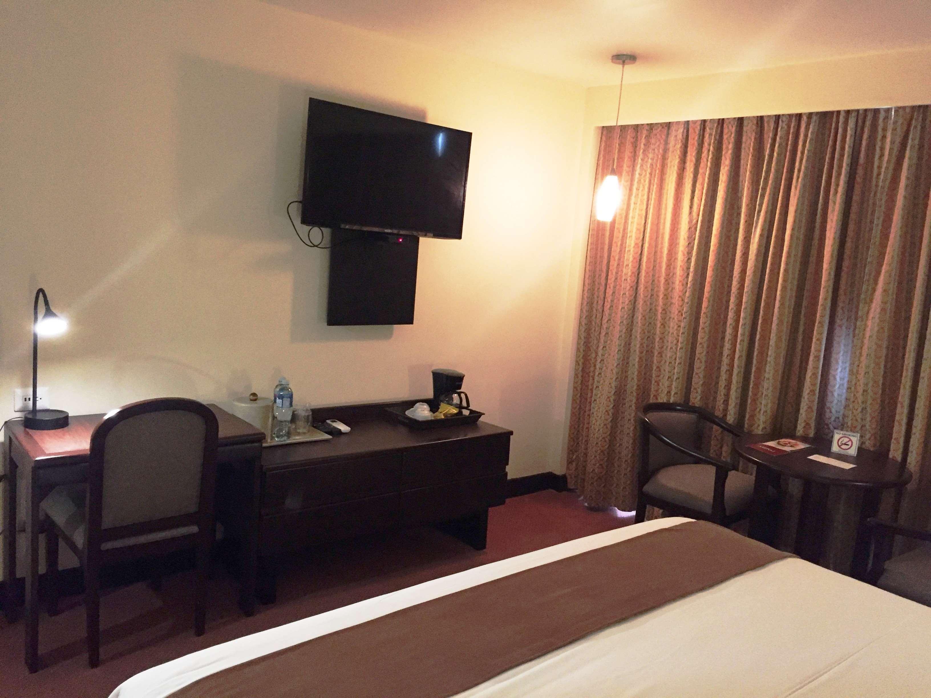 Best Western Plus - Magee Inn & Suites Exterior foto